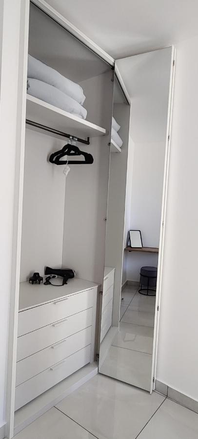 Ideal Location, Stylish 1Br Apartment With Free Parking 斯利马 外观 照片